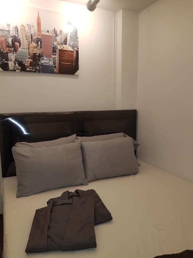 Citi Square By Battery Park Hostel Chiang Mai Buitenkant foto