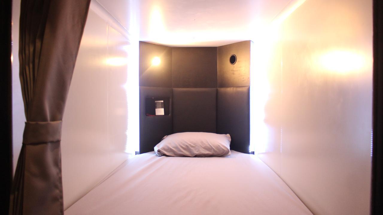 Citi Square By Battery Park Hostel Chiang Mai Buitenkant foto